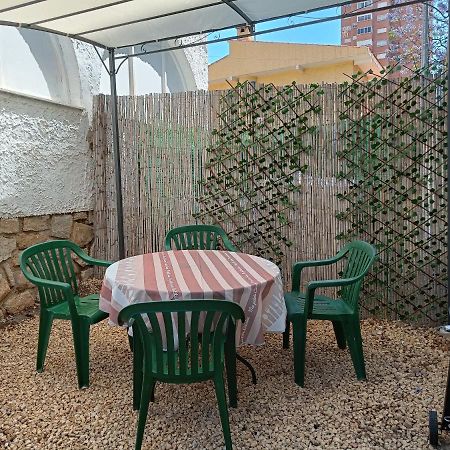 Вилла Casa Mya Con Terreno Privado Y Parking Compartido - A 800M De Playa Poniente Бенидорм Экстерьер фото