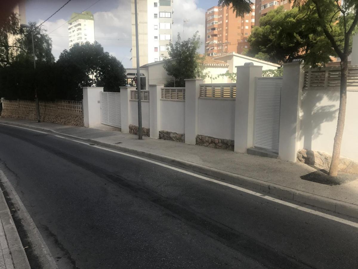 Вилла Casa Mya Con Terreno Privado Y Parking Compartido - A 800M De Playa Poniente Бенидорм Экстерьер фото