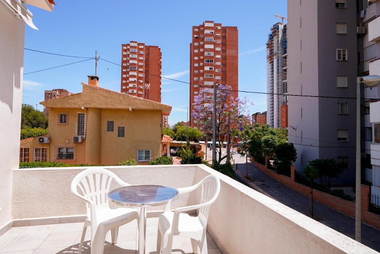 Вилла Casa Mya Con Terreno Privado Y Parking Compartido - A 800M De Playa Poniente Бенидорм Экстерьер фото