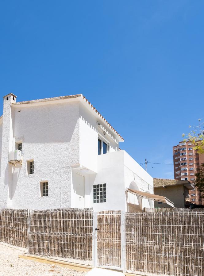 Вилла Casa Mya Con Terreno Privado Y Parking Compartido - A 800M De Playa Poniente Бенидорм Экстерьер фото